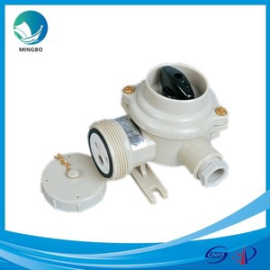 Accesorio de Interruptor y Enchufe de Nailon Marino CZKS109 con Conector Hermético para Hardware Marino - Product Image 4