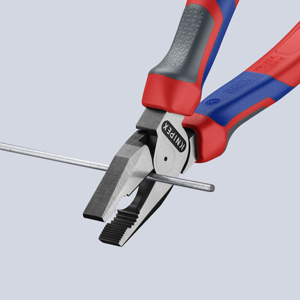 Alicates universales Knipex de 1 pulgada con punta dentada, acero al cromo vanadio de grado industrial - Product Image 1