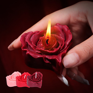 Bougie en forme de fleur à basse température, parfum rose, bougie à l'huile de massage, accessoire pour la Saint-Valentin, rose, rouge foncé, rouge - Product Image 2