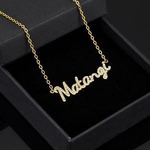 สร้อยคอแฟชั่นสแตนเลสสตีลสั่งทำพิเศษ ชุบทอง 18K ประดับเพชร พร้อมจี้ชื่อแบบตัวอักษรเฉพาะตัว - Product Image 5