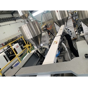เครื่องเป่าขวดพลาสติก HDPE แบบโรตารี่ 6 แม่พิมพ์ ความเร็วสูง รุ่นใหม่ <span class=keywords><strong>Sanqing</strong></span> ขนาด 1-5 ลิตร พร้อมมอเตอร์หล่อลื่นได้รับการรับรองมาตรฐาน CE - Product Image 6