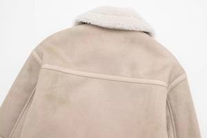 कस्टम ओएम महिलाओं की सूट बॉम्बर जैकेट, सर्दियों के गर्म आउटवेअर के लिए शीटप्रूफ क्रॉप्ड मोटरसाइकिल शैली का कोट - Product Image 6