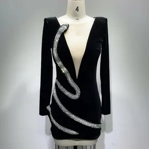 LF597A abito aderente alla moda nero da donna a manica lunga Sexy scollo a V con perline da sera in velluto da Club 2023 vestiti nuovi