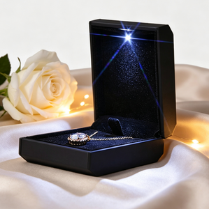 Boîte cadeau en velours noir avec lumière LED, logo personnalisé, boîte à bijoux à ouverture rabattable pour collier et pendentif, emballage pour bijoux de mariage - Product Image 5