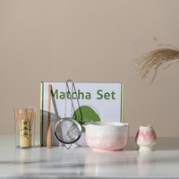 Ensemble de matcha en céramique traditionnel japonais, fouet en bambou, support pour fouet, bol en céramique avec bec verseur et tamis, kit de matcha pour cérémonie