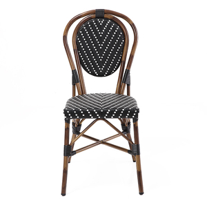 Chaise de bistrot en rotin tressé de style <span class=keywords><strong>parisien</strong></span> moderne - Chaise d'appoint extérieure bleue à motif losanges blancs pour hôtel, villa et <span class=keywords><strong>restaurant</strong></span> - Product Image 6