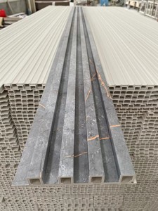 Novo Design de Painel de Parede WPC à Prova de Umidade e Impermeável na Cor Mármore Dourado para Decoração de Paredes - Product Image 5