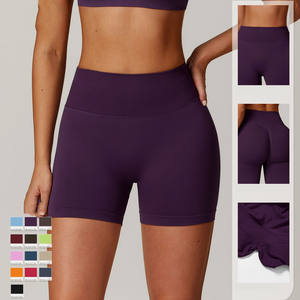 Short de yoga à carreaux en nylon et spandex pour femmes, taille haute, rehaussement des fesses, avec contrôle du ventre non transparent, caractéristiques des fesses froissées - Product Image 3