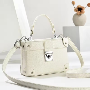Sac à main femme exquis automne-hiver 2026, sac à main vert texturé de qualité supérieure, sac boîte tridimensionnel grande capacité - Product Image 3