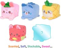 Boîte mystère - Mini animal en peluche courte et parfumée aux fruits - 2,5 cm |   1 Peluche en forme de cube mystère 5 thèmes Fruits et bonbons