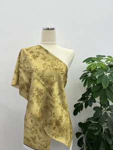 Bunga antik populer dicetak 100% poliester asetat kain Satin Crepe halus lembut untuk pakaian tidur dan penggunaan Gaun - Product Image 2