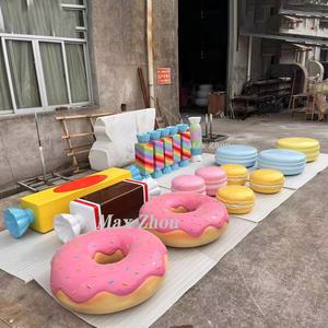 Support Personnaliser OEM Art Crème Glacée Macaron Donut Statue Popsicle Sculpture Pour accessoires de vitrine - Product Image 5