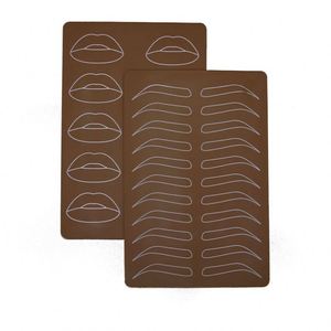 แผ่นฝึกหัดสักคิ้วถาวร สีผิวชมพู สำหรับฝึกสักปาก คิ้ว ลายเส้นไมโครเบลดดิ้ง พิมพ์สองด้าน ชุดอุปกรณ์ PMU - Product Image 3