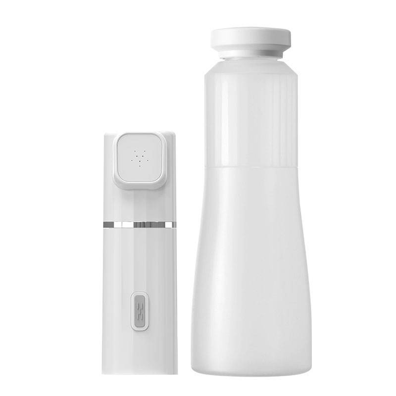 Avec un ensemble de bouteilles de 350 ml