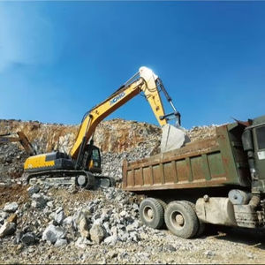 Excavatrice sur chenilles XCM-G XE300U de 30 tonnes de haute qualité à vendre - Product Image 1