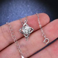 Bracelet en argent S925 en gros d'usine, bracelet en diamant moissanite, bracelet minimaliste en trèfle moissanite pour femmes