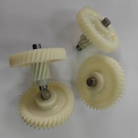 Pièces d'usinage CNC en acier inoxydable du fabricant d'usine Engrenage conique droit en plastique pour boîte de vitesses de réduction Numéro de modèle CNC