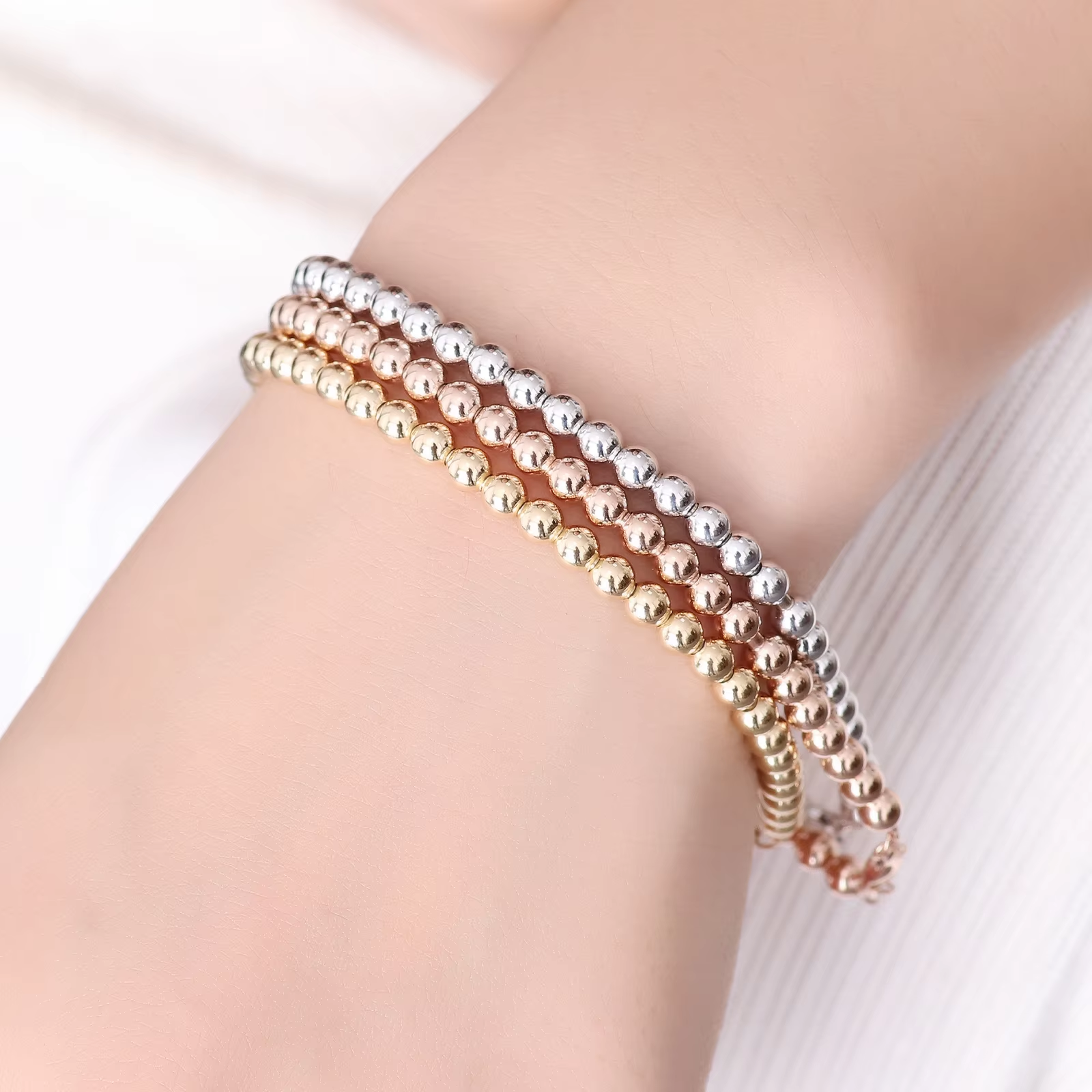 สร้อยข้อมือทองคำขาว 18k