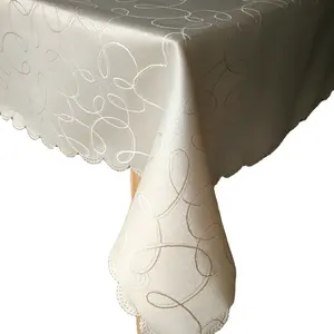 Super Quality Custom Light Yellow Color Table Cloth Made of 100% Polyester Jacquard Fabric with Scalloped Edge