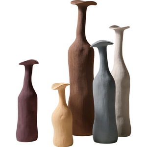 <span class=keywords><strong>Vaso</strong></span> Piccolo in Stile Morandi, Design Moderno, Realizzato Interamente a Mano in Ceramica per Composizioni Floreali e Decorazione Casa - Product Image 5