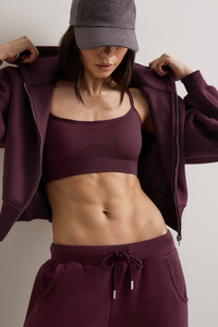 Sudadera con capucha y cremallera para mujer, súper suave, sostenible, certificada, de algodón orgánico y poliéster reciclado, con pantalones de chándal largos. - Product Image 2