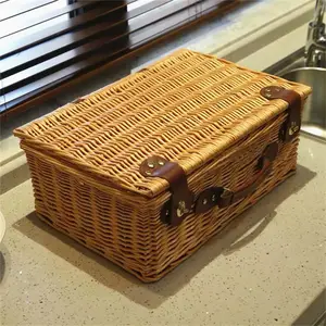 Father'S Day Picnic Hampers Straw Woven Basket Portable Reserve Holiday Wicker Cool Box Insulated With Lid Stores Baskets