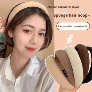 <span class=keywords><strong>Diadema</strong></span> de Terciopelo Retro Elegante Francesa de Primera Calidad, <span class=keywords><strong>Diadema</strong></span> Redonda Grande para Mujer, <span class=keywords><strong>Diadema</strong></span> de Resina con Tela de Satén para Invierno - Product Image 2