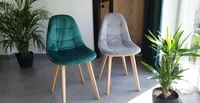 Chaise de salle à manger en cuir PU coloré avec pied en bois de hêtre scandinave bon marché à la mode Design minimal extérieur