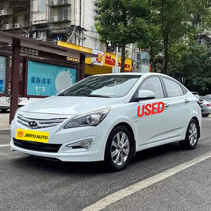 Hyun-dai Reina 2016 Usado de Alta Calidad, 1.4L GLS, Manual, Modelo Smart, Sedán de 5 Plazas, Gasolina, Auto Pequeño y Económico de China - Product Image 1