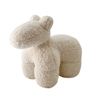 Silla de Caballo Pequeño Estilo Nórdico <span class=keywords><strong>El</strong></span>éctrica Popular en Internet, Asiento Creativo de Animal para Sala de Estar, Silla de Dibujos Animados para Adultos para Cambiar <span class=keywords><strong>Zapatos</strong></span> - Product Image 1