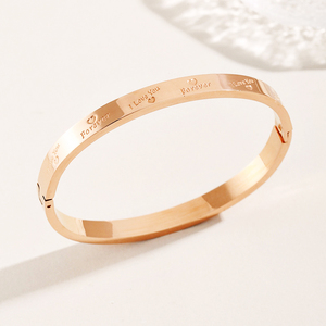 Brazalete de Acero de Titanio Resistente al Deslustre, Chapado en Oro Real, con Corazón y Amor Eterno, <span class=keywords><strong>para</strong></span> Mujer, Pareja, Mejor Amiga, Joyería - Product Image 3