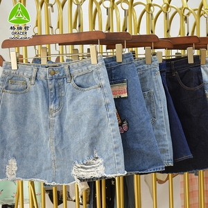 Gonna in Jeans da <span class=keywords><strong>Donna</strong></span> di Alta Qualità, Vendita all'Ingrosso, <span class=keywords><strong>Abbigliamento</strong></span> di Seconda Mano nel Regno Unito, Collezione Estiva, MOQ 45kg, Prezzi Scontati - Product Image 3