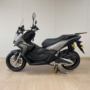 Nueva Motocicleta Jianshe ADV 2026 Gris, Potente Motocicleta de Aventura a Gasolina, Motor sin Escobillas Refrigerado por Agua, 200cc, 120km/h, Freno de Disco Hidráulico - Product Image 6