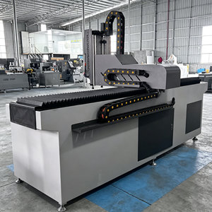 เครื่องเจาะกัดซีเอ็นซี 3000 รอบต่อนาที พร้อมมอเตอร์เซอร์โว 3500 วัตต์ สำหรับงานแปรรูปอลูมิเนียมโปรไฟล์ สำหรับประตูหน้าต่าง - Product Image 1