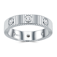 Bague large rainurée en argent sterling 925 avec moissanite VVS, testée au diamant, sertie clos, plaquée rhodium, bijoux unisexe