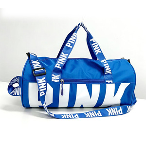 <span class=keywords><strong>Bolsa</strong></span> <span class=keywords><strong>de</strong></span> Viaje Duffle Rosa <span class=keywords><strong>de</strong></span> Gran Capacidad Impermeable para Fin <span class=keywords><strong>de</strong></span> Semana y Gimnasio con Logotipo Personalizado - Product Image 2