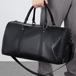 2024 nouveau Design sac polochon en cuir végétalien PU salle de sport de nuit et voyage week-end avec compartiment à chaussures sac de sport noir - Product Image 3