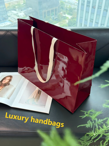 Kiệt tác Túi xách nữ sang trọng 2025: Túi xách thiết kế chất lượng tốt nhất, túi xách nữ thương hiệu, Túi đeo chéo - Product Image 1