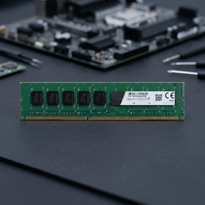 Modules de mémoire serveur DDR4 4 Go 240UDIMM REG ECC 1600 MHz Neuf 78.B1GER.4020C en stock - Product Image 2