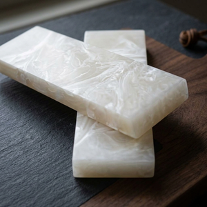 Escamas de resina epoxi con diseño de ángel y hada religiosa, impermeables, con técnica de tintura, emblema decorativo, arte de la India - Product Image 1