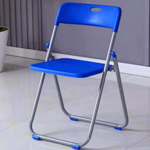 Silla Plegable Portátil de Plástico Moderna para Dormitorio de Estudiantes, Oficina en Casa y Uso en Exteriores - Product Image 4