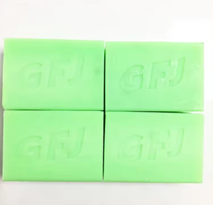 Nettoyant en gros OEM fait <span class=keywords><strong>maison</strong></span> à bas prix savon à <span class=keywords><strong>lessive</strong></span> d'usine de haute qualité non nocif pour les mains savon au parfum floral - Product Image 3