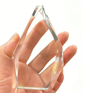 Bloque de Cristal Transparente K9, Grabado Láser 3D, Impresión UV con Patrón Floral, Cubos Irregulares Personalizados Estilo Antiguo - Product Image 1