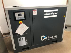 Compresor de Aire de Tipo Scroll Sin Aceite ATLAS COPCO Serie SF SF+ de 1.5-22KW para la Industria Alimentaria, Médica y Textil, ISO 8573-1 CLASE 0 - Product Image 1