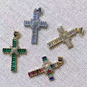 Colgante de Cruz de Lujo en Color Dorado, Completamente Adornado con Gemas, Joyería Brillante de Fe para Hombres y <span class=keywords><strong>Mujeres</strong></span>, Uso Diario, Regalo, Venta al por Mayor - Product Image 6