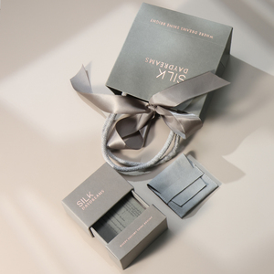 Cajas de Regalo de Joyería de Cartón con Diseños de Lujo y Logotipo Personalizado, Cajas <span class=keywords><strong>para</strong></span> Anillos y Pendientes con Inserto <span class=keywords><strong>para</strong></span> Colgantes - Product Image 1