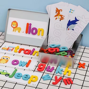 Gioco Educativo in Legno per Bambini per l'Apprendimento dell'Inglese con Lettere Magnetiche in Scatola di Latta - Product Image 3