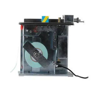 Máquina de Rotulagem de Canto para Selagem de Caixas de Papelão Dobráveis Semiautomática com Adesivos de Etiqueta – Venda Quente - Product Image 1