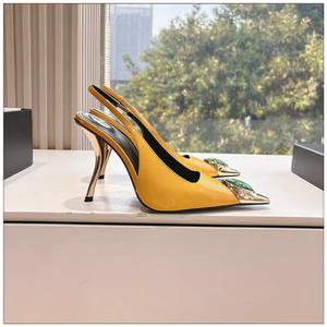 Zapatos de tacón de lujo de diseñador, de piel de vacuno de primera calidad, charol, tacón transpirable de 7cm/9cm, plantilla con forro de piel de cordero, punta roja, sin cordones, para primavera. - Product Image 3