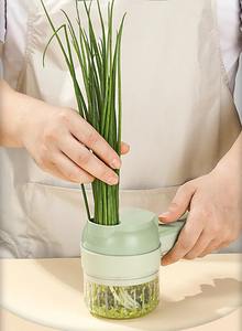 Ensemble <span class=keywords><strong>de</strong></span> coupe-légumes électrique 4 en 1, hachoir à ail électrique sans fil, hachoir à aliments, moulin à viande, machine à peler et à trancher les aliments - Product Image 4